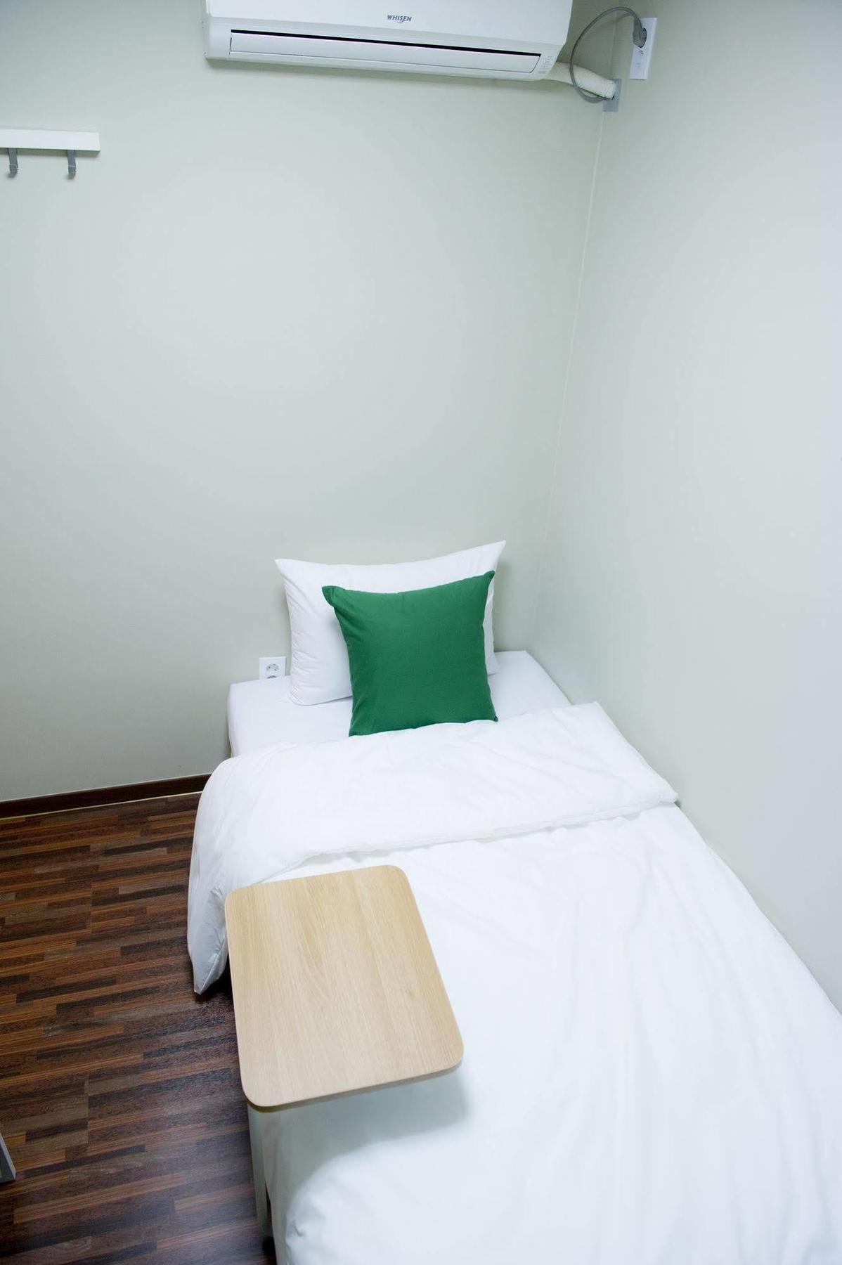 Hotel Hotelette Station 2*
